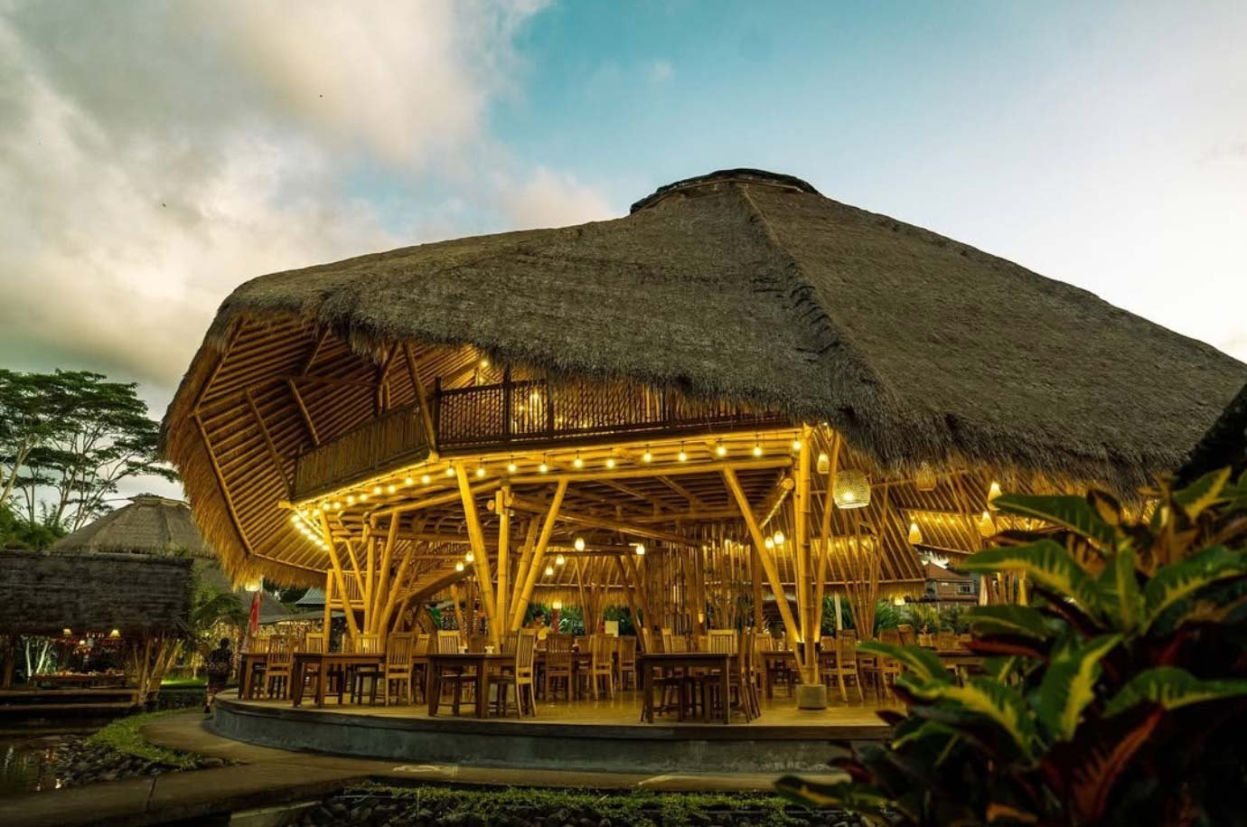 Bale Udang Mang Engking restaurant in Bali